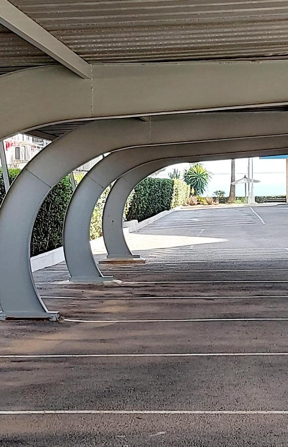 Exclusif Appartement En 1Er Ligne, Vue Imprenable, Piscine, Parking Prive A Playa Mucha Vista, Alicante Ел Кампело Екстериор снимка
