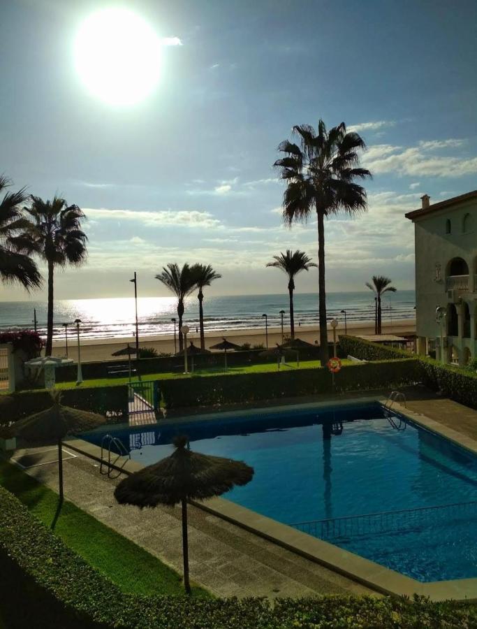 Exclusif Appartement En 1Er Ligne, Vue Imprenable, Piscine, Parking Prive A Playa Mucha Vista, Alicante Ел Кампело Екстериор снимка