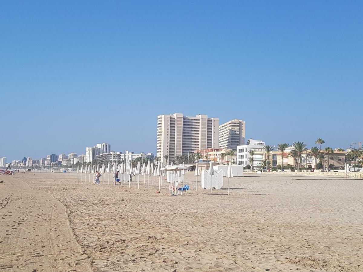 Exclusif Appartement En 1Er Ligne, Vue Imprenable, Piscine, Parking Prive A Playa Mucha Vista, Alicante Ел Кампело Екстериор снимка