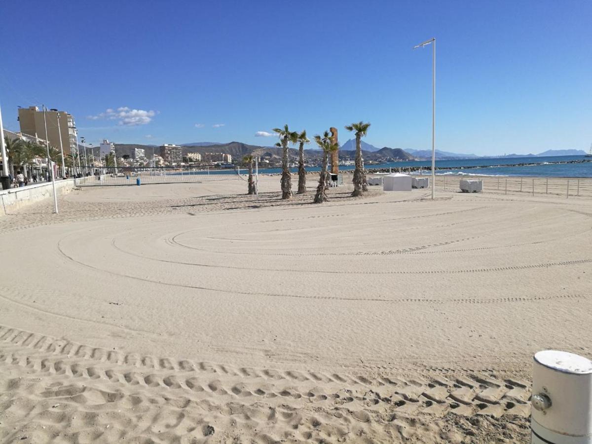 Exclusif Appartement En 1Er Ligne, Vue Imprenable, Piscine, Parking Prive A Playa Mucha Vista, Alicante Ел Кампело Екстериор снимка