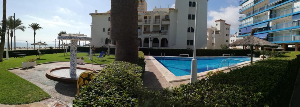 Exclusif Appartement En 1Er Ligne, Vue Imprenable, Piscine, Parking Prive A Playa Mucha Vista, Alicante Ел Кампело Екстериор снимка